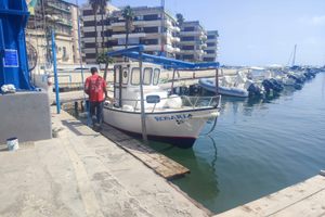 Gozzo cabinato in vetroresina