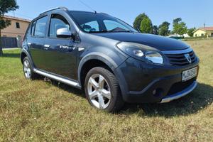 DACIA Sandero 1ª serie - 2012 120 mkm eccellente