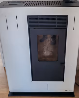 Stufa a pellet slim 9,5kW El Fire Wels S