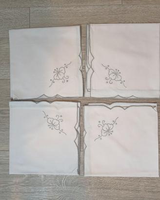 Elegante Set di quattro tovagliette in lino di alt