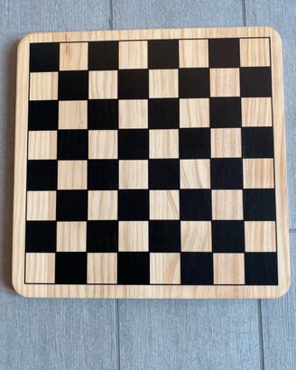 Gioco scacchi dama e tris in legno scacchiera