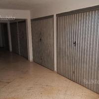 Basculante per box auto