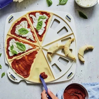 Stampo Croissant Party Con Cucchiaino Dosatore Nuo