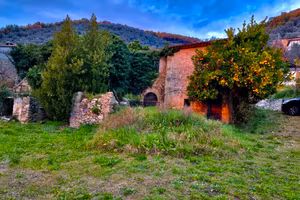 Rudere con terreno
