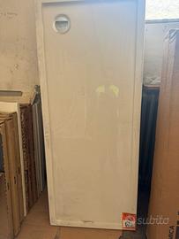 Piatti doccia in resina