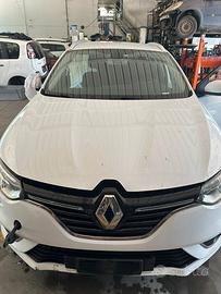 Ricambi per RENAULT NUOVA MEGANE SPORTER 2016 COD 