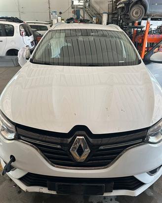 Ricambi per RENAULT NUOVA MEGANE SPORTER 2016 COD 