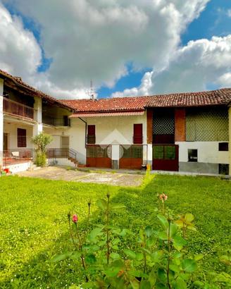 RUSTICO A PIOVÀ MASSAIA