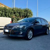 FORD FOCUS 1.6 BENZINA GPL VALIDO UNICO PROPRIETAR