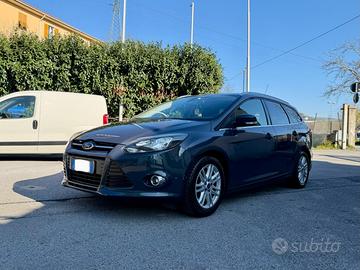 FORD FOCUS 1.6 BENZINA GPL VALIDO UNICO PROPRIETAR