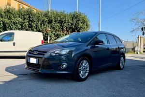FORD FOCUS 1.6 BENZINA GPL VALIDO UNICO PROPRIETAR