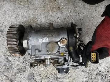 pompa gasolio 1900 diesel F8Q suzuki