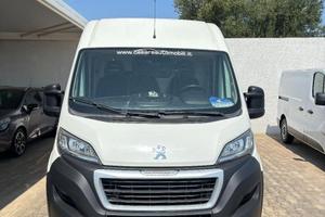PEUGEOT - Boxer