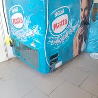 Congelatore a pozzetto Nestlè 