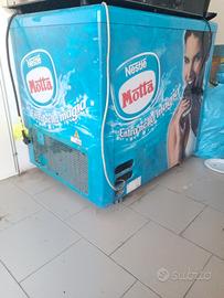 Congelatore a pozzetto Nestlè 