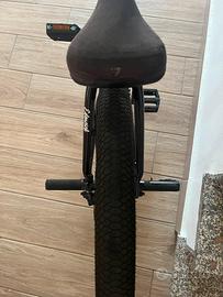 bomma tto 
