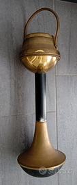 Posacenere a colonna vintage in bronzo/ottone