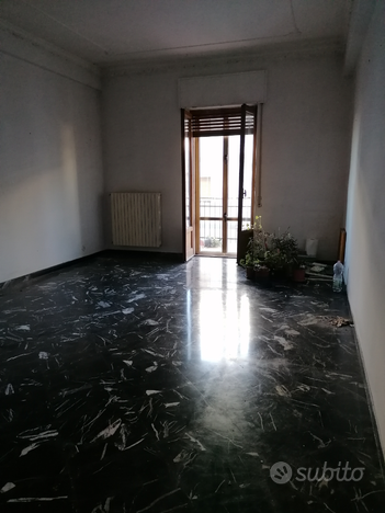 Appartamento sito in via G. Messina Taranto