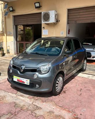 RENAULT TWINGO 1.0 2016 COSMIC LOVELY EDITION