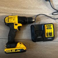 Avvitatore dewalt