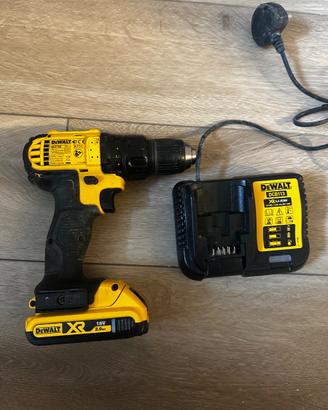 Avvitatore dewalt