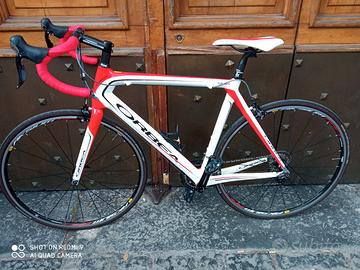 bicicletta carbonio come nuova