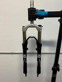 Forcella MTB Marzocchi Bomber MX Comp 04