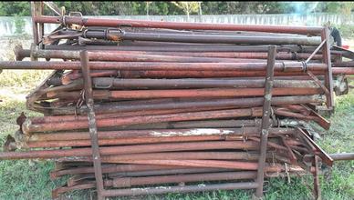 130 Puntelli a Croce/ cristi/ puntello edilizia