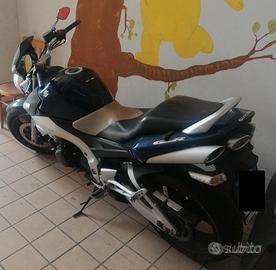 Suzuki GSR 600 - 2006