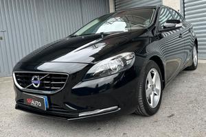 Volvo V40 D2 ‘eco’ Momentum 2.0 diesel 120cv
