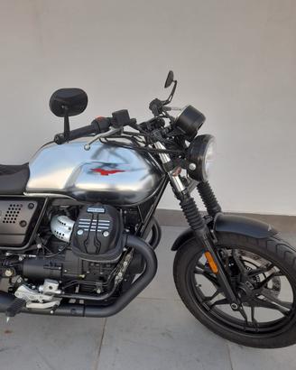 moto Guzzi V7 III Stone S full optional 