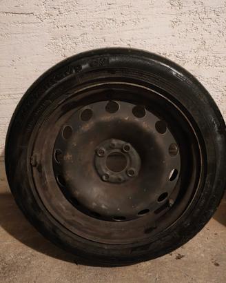 4 cerchi in ferro R15 per lancia Ypsilon 