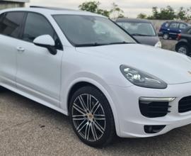 PORSCHE Cayenne 3.0d 250cv no superbollo