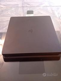 PS4 SLIM 1TB + 7 GIOCHI TOP
