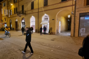 Negozio Imola Centro - Via Emilia 183