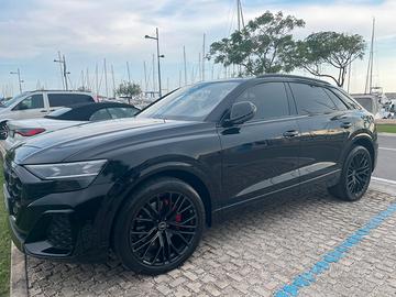 Subentro nuovo Q8 50 tdi quattro 286 cv SLine