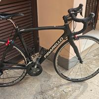 bici da corsa pinarello in carbonio 