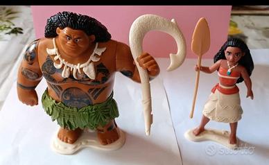 KINDER SORPRESA VAIANA E MAUI DUEMILAVENTISEI