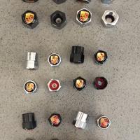 Cappelletti cappucci tappi valvole stemma PORSCHE