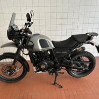 Royal Enfield Himalayan 411