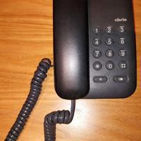 Telefono fisso Panasonic, modello KX-TS3EXB.