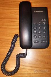 Telefono fisso Panasonic, modello KX-TS3EXB.