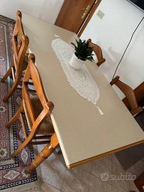 tavolo da pranzo in ottime condizion