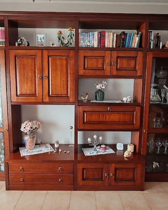 Parete attrezzata noce