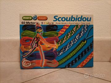 scoubidou