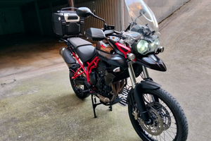 Moto Triumph Tiger 800XC