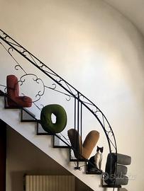 Scritta love in tessuto