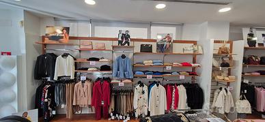 Arredamento completo negozio di abbigliamento