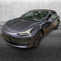 TESLA Model 3 Long Range AWD Performance