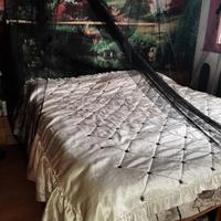 trapunta matrimoniale primaverile  raso